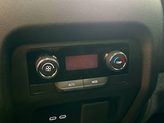 New 2026 Chevrolet Traverse LT w/ Midnight/Sport Edition image 26