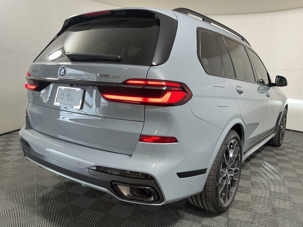 New 2026 BMW X7 xDrive40i AWD/4WD image 6
