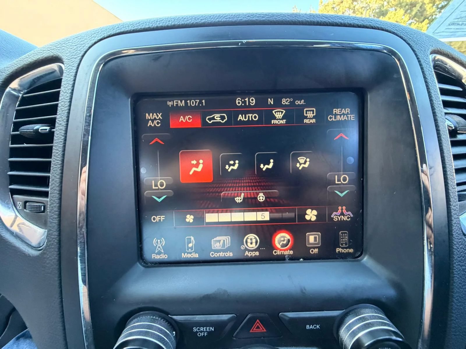 Used 2015 Dodge Durango SXT w/ Quick Order Package 23B RWD image 44