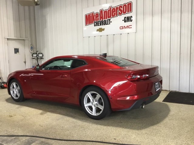 Used 2023 Chevrolet Camaro LT image 3