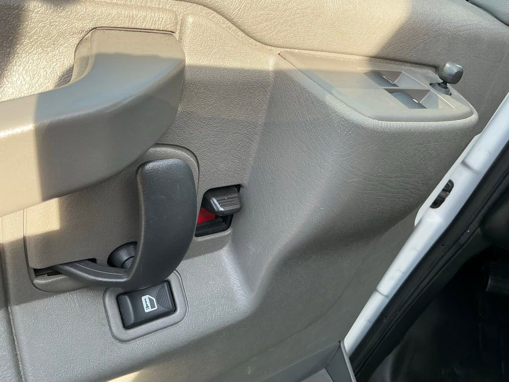 Used 2023 Chevrolet Express 3500 w/ Driver Convenience Package image 23