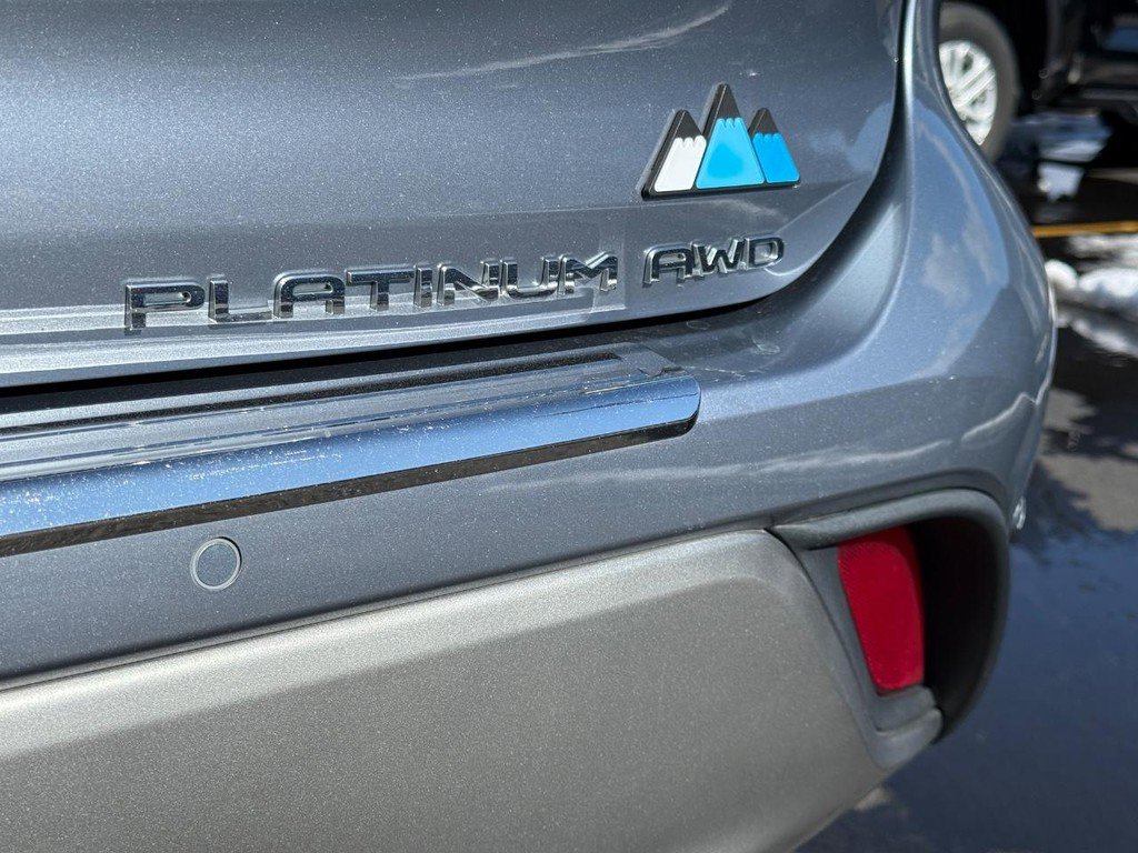 Certified 2020 Toyota Highlander Platinum image 6