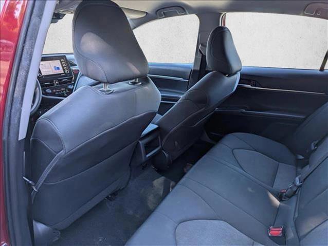 Used 2022 Toyota Camry LE image 22