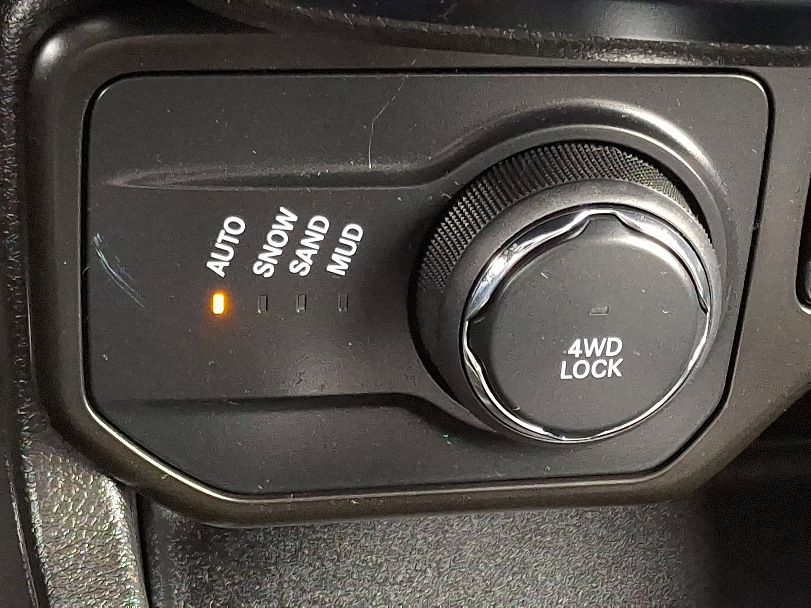 Used 2022 Jeep Renegade Limited image 23