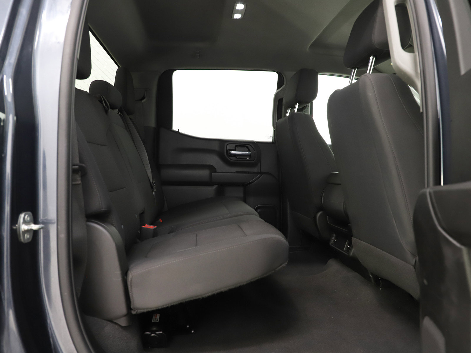 Used 2021 Chevrolet Silverado 1500 Custom image 12