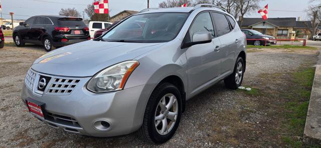 Used 2009 Nissan Rogue SL w/ Moonroof Pkg image 4