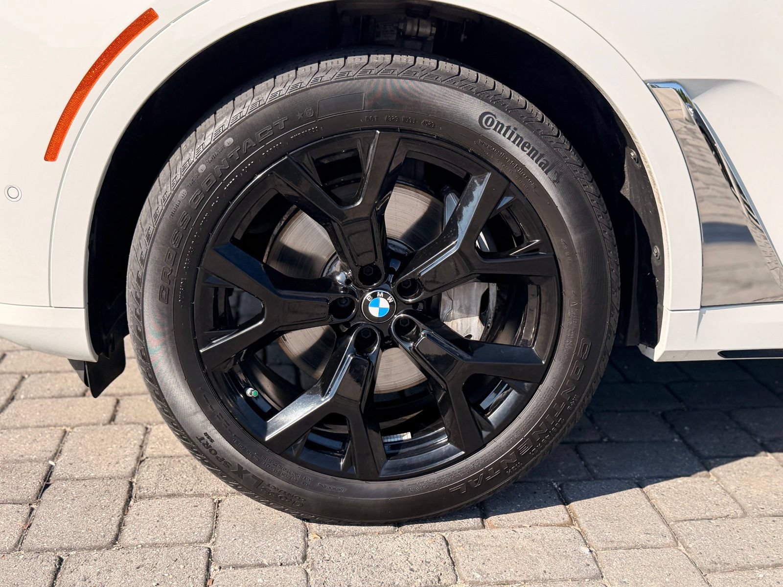 Certified 2024 BMW X7 xDrive40i AWD/4WD image 13