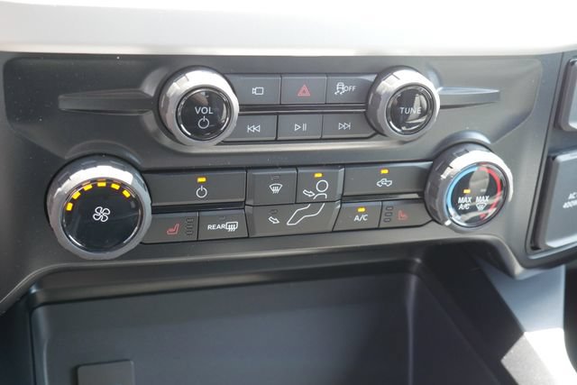 New 2026 Ford F350 XLT w/ XLT Premium Package AWD/4WD image 22
