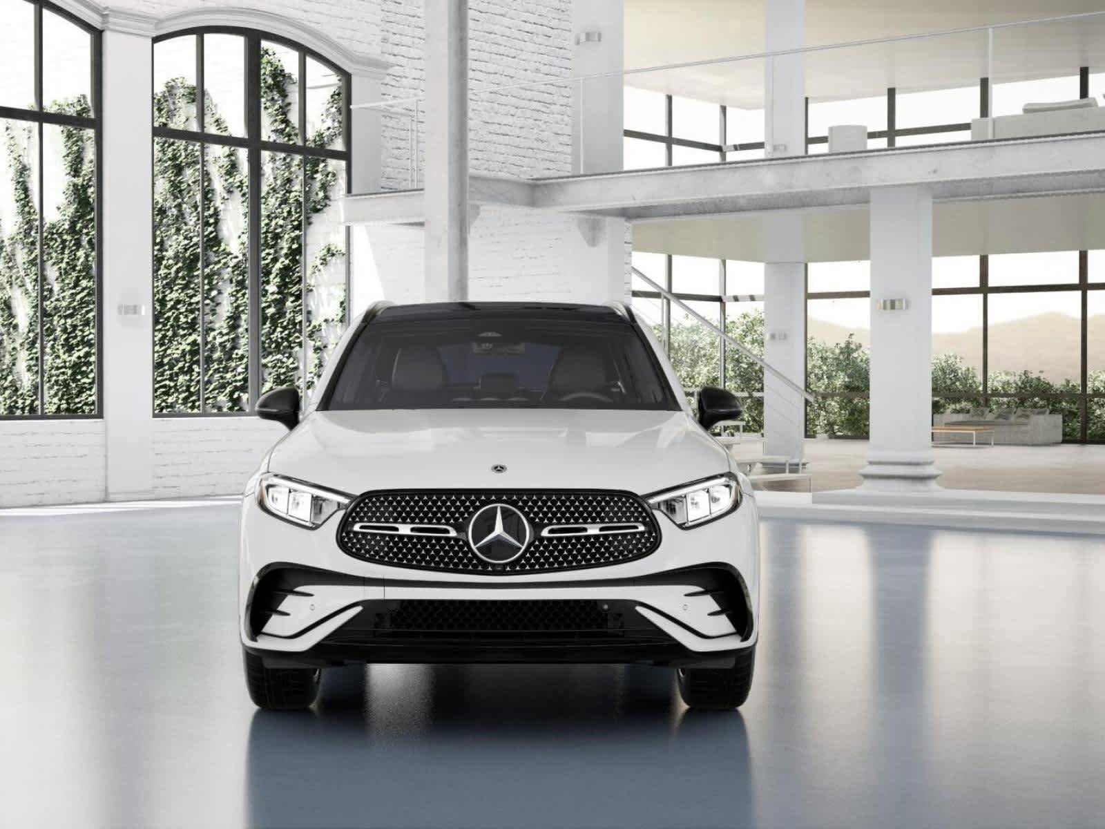 Used 2025 Mercedes-Benz GLC 350e 4MATIC image 7