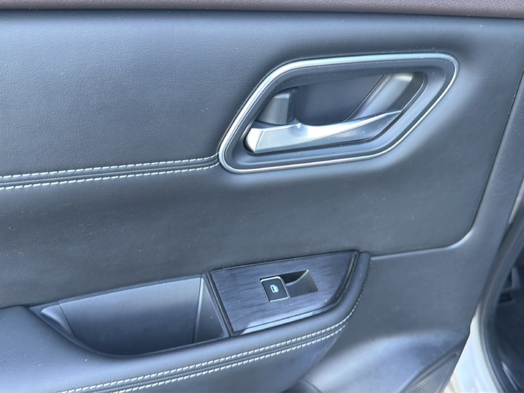 Certified 2021 Nissan Rogue Platinum FWD image 27