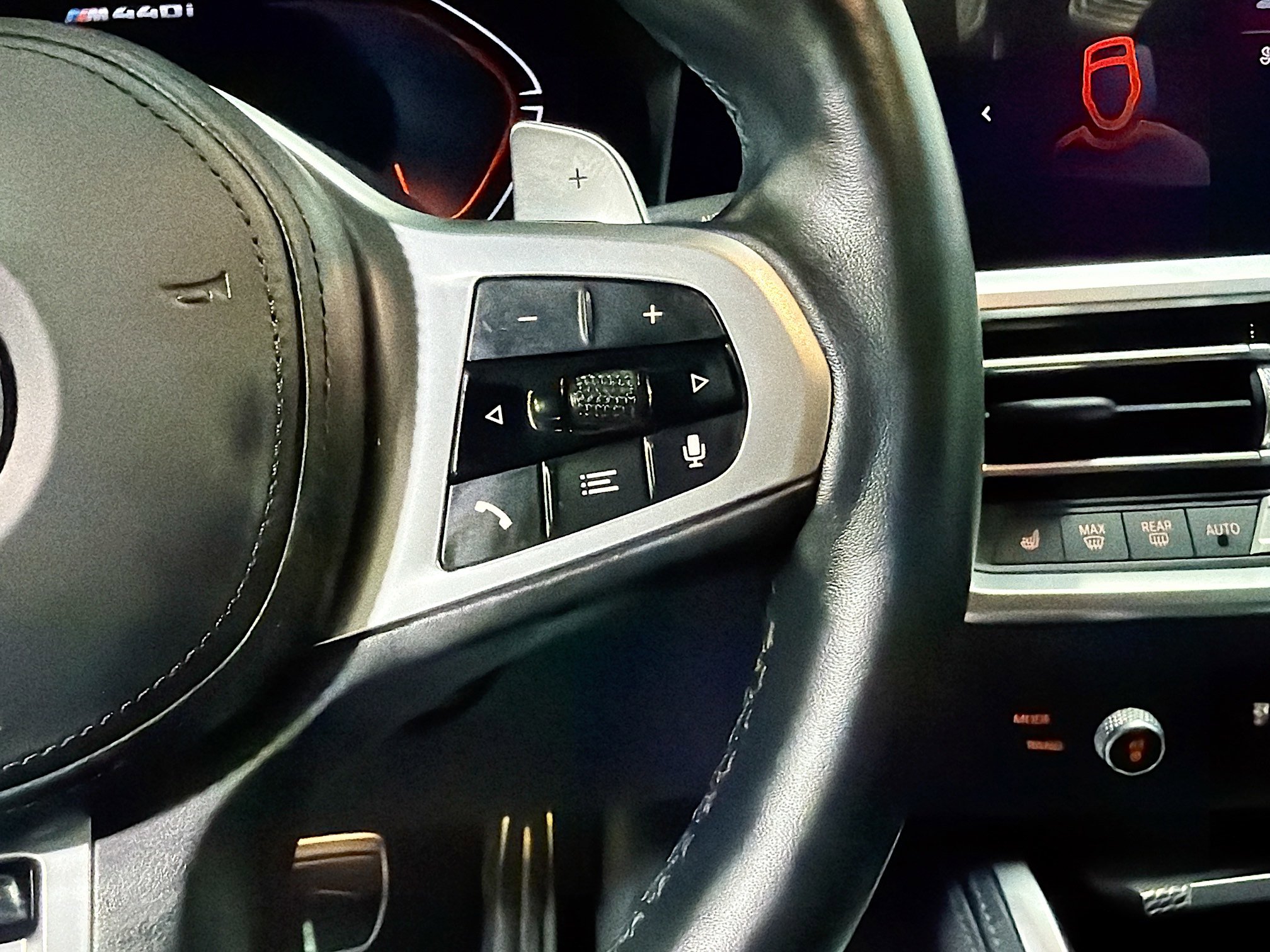 Used 2022 BMW M440i M440i w/ Premium Package image 37