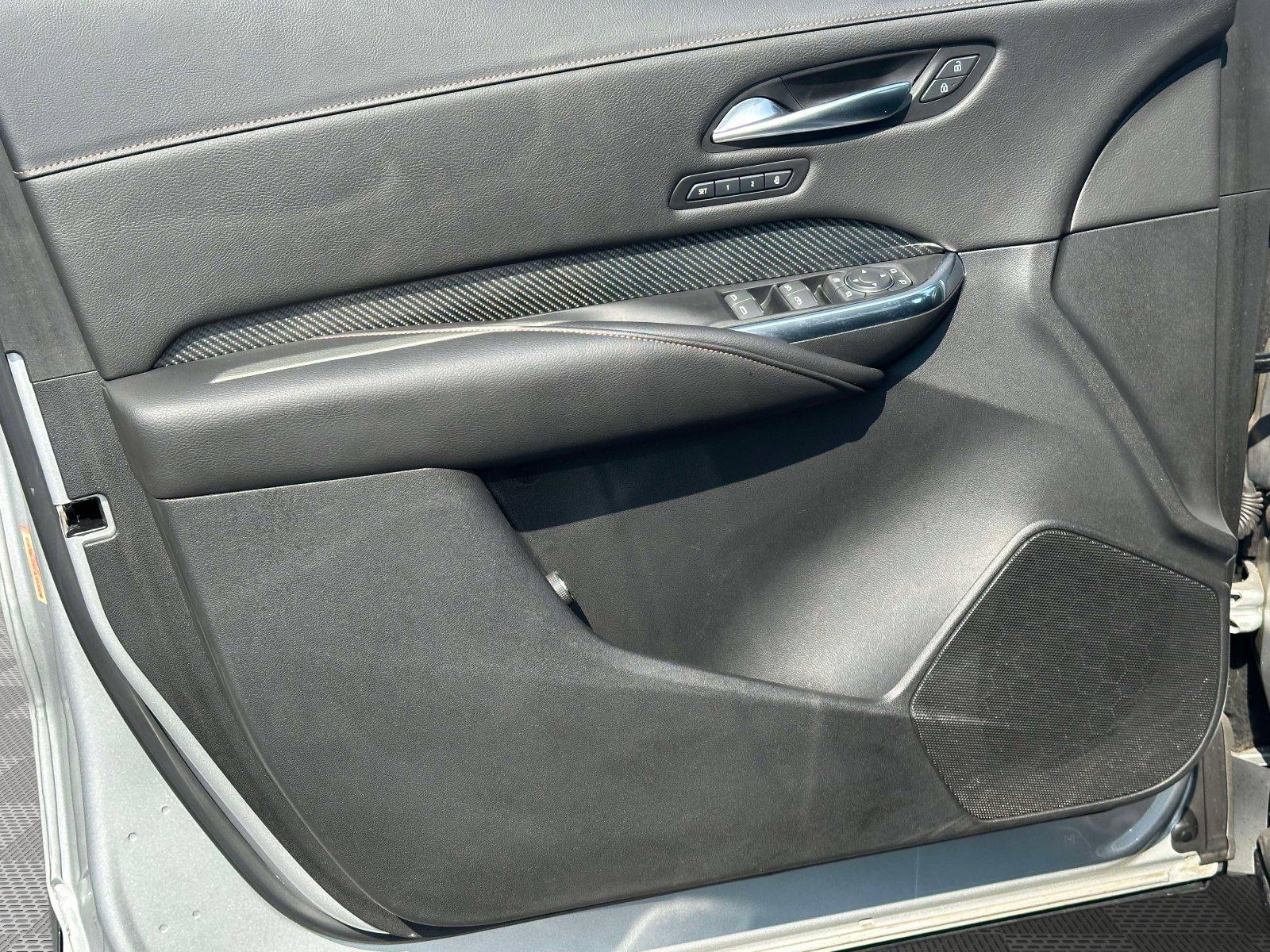 Used 2019 Cadillac XT4 Sport w/ LPO, Midnight Sport Package AWD/4WD image 21