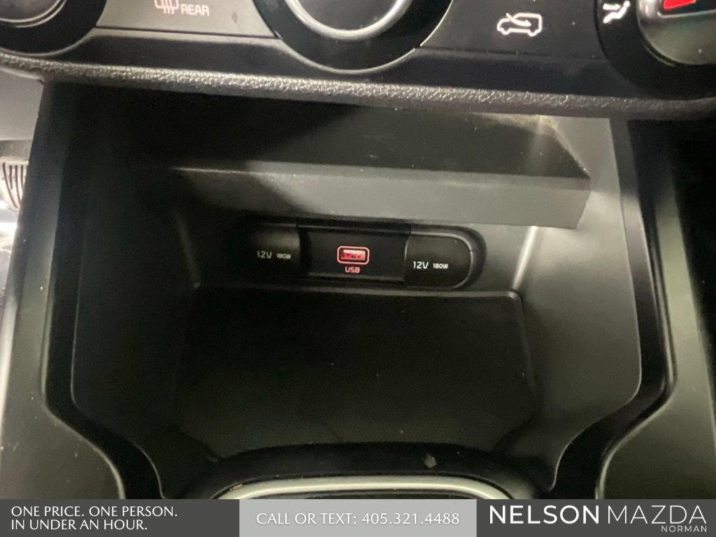 Used 2020 Kia Soul X-Line FWD image 35