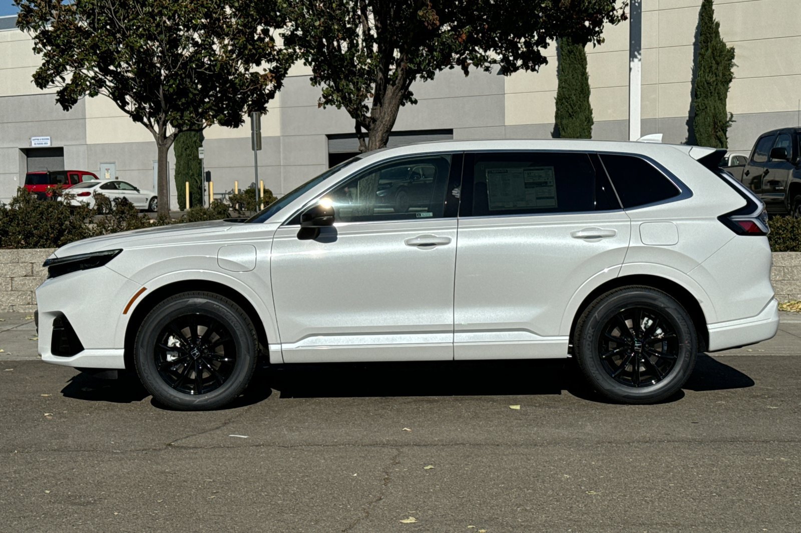 New 2025 Honda CR-V FWD e:FCEV image 7