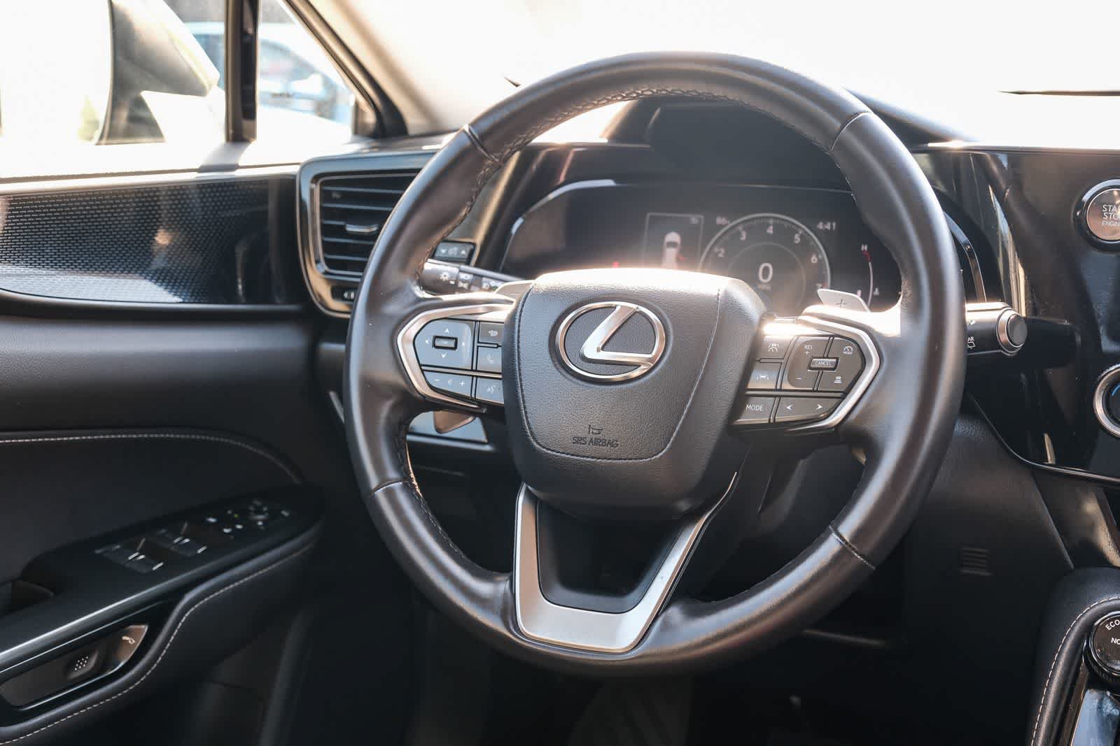 Used 2025 Lexus NX 250 FWD image 17