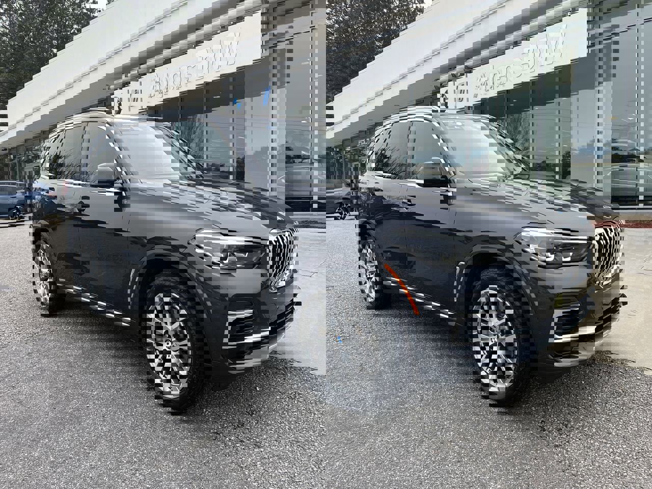 Certified 2023 BMW X5 xDrive40i w/ Premium Package image 2