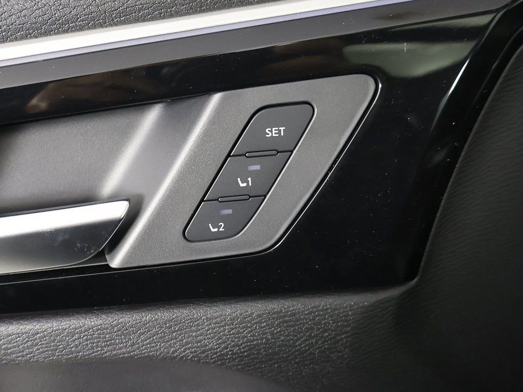 New 2025 Mitsubishi Outlander SEL AWD/4WD image 42