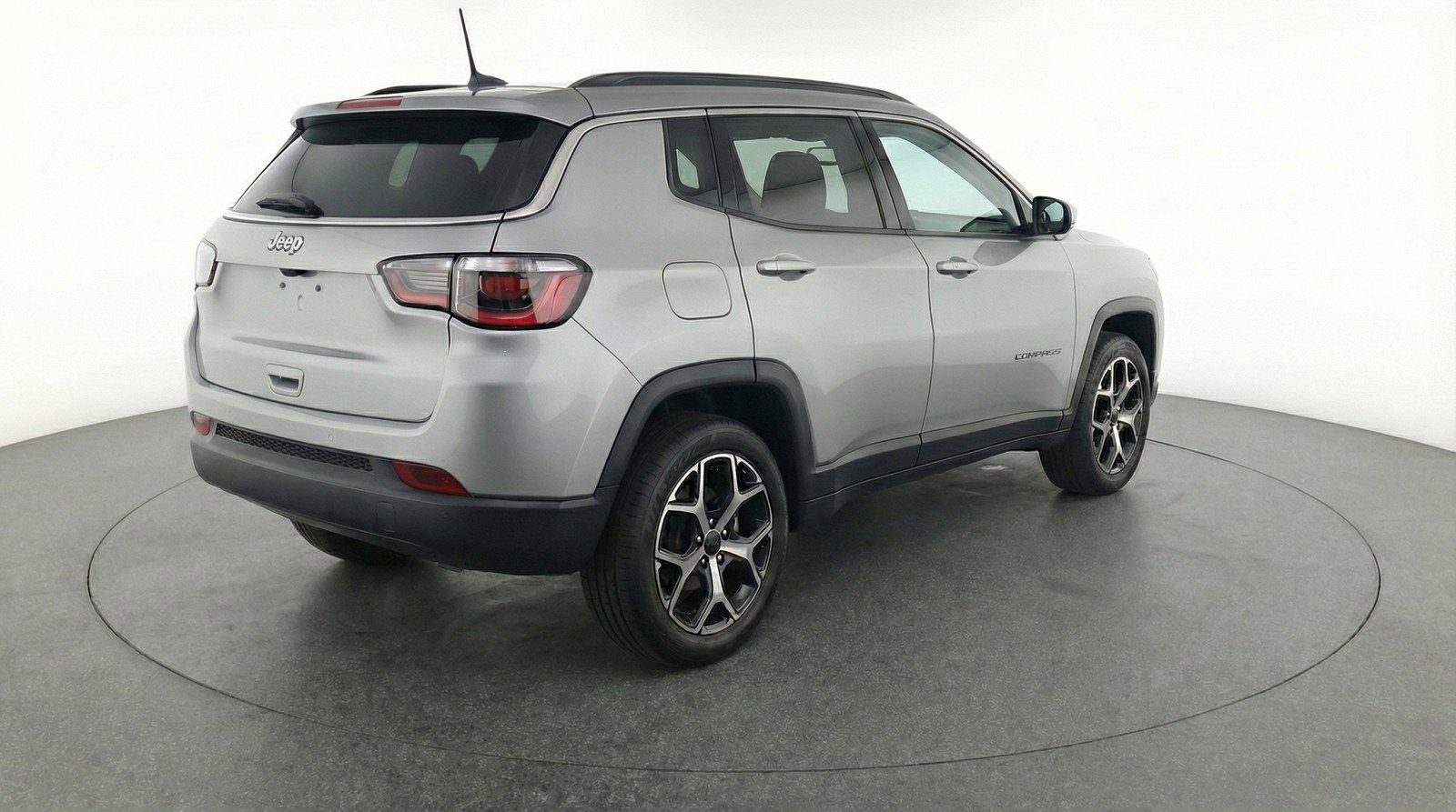 Used 2025 Jeep Compass Limited AWD/4WD image 9
