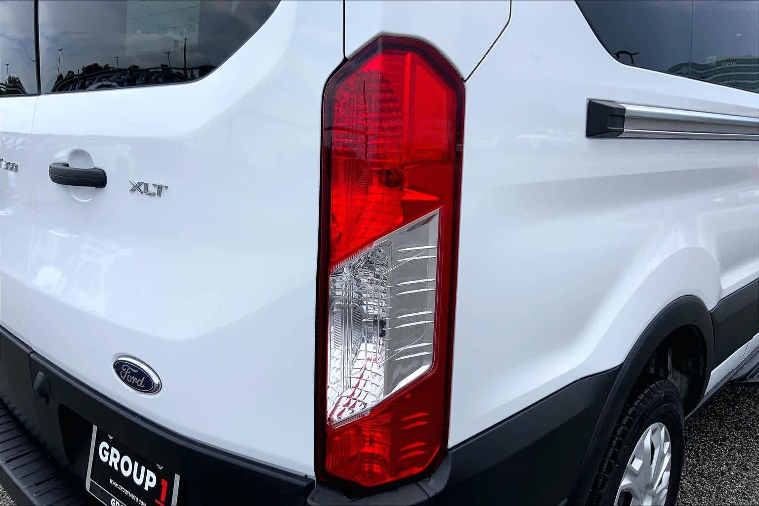Used 2025 Ford Transit 350 XLT RWD image 29