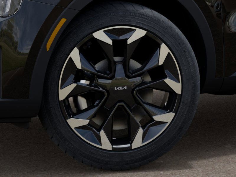 New 2025 Kia Sorento EX image 9