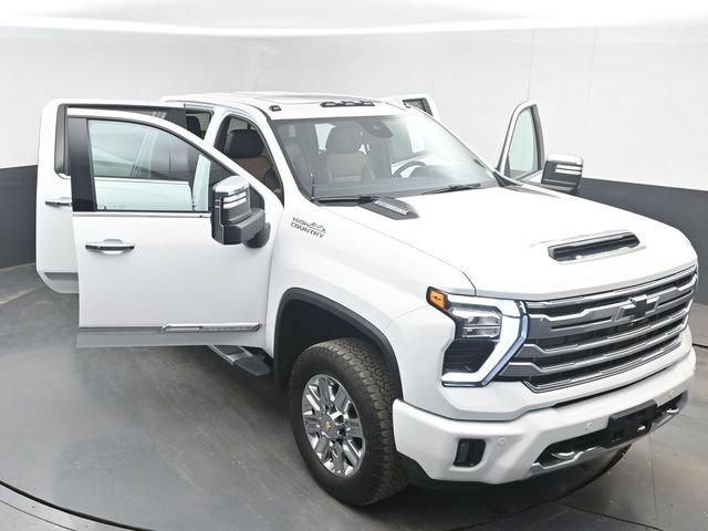 Used 2024 Chevrolet Silverado 2500 Custom w/ Custom Value Package AWD/4WD image 52