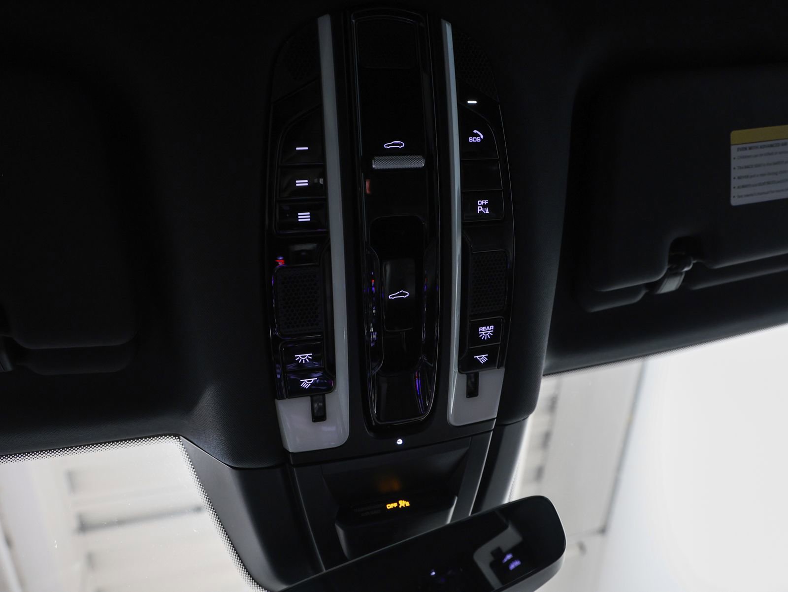 Certified 2019 Porsche Cayenne S image 35