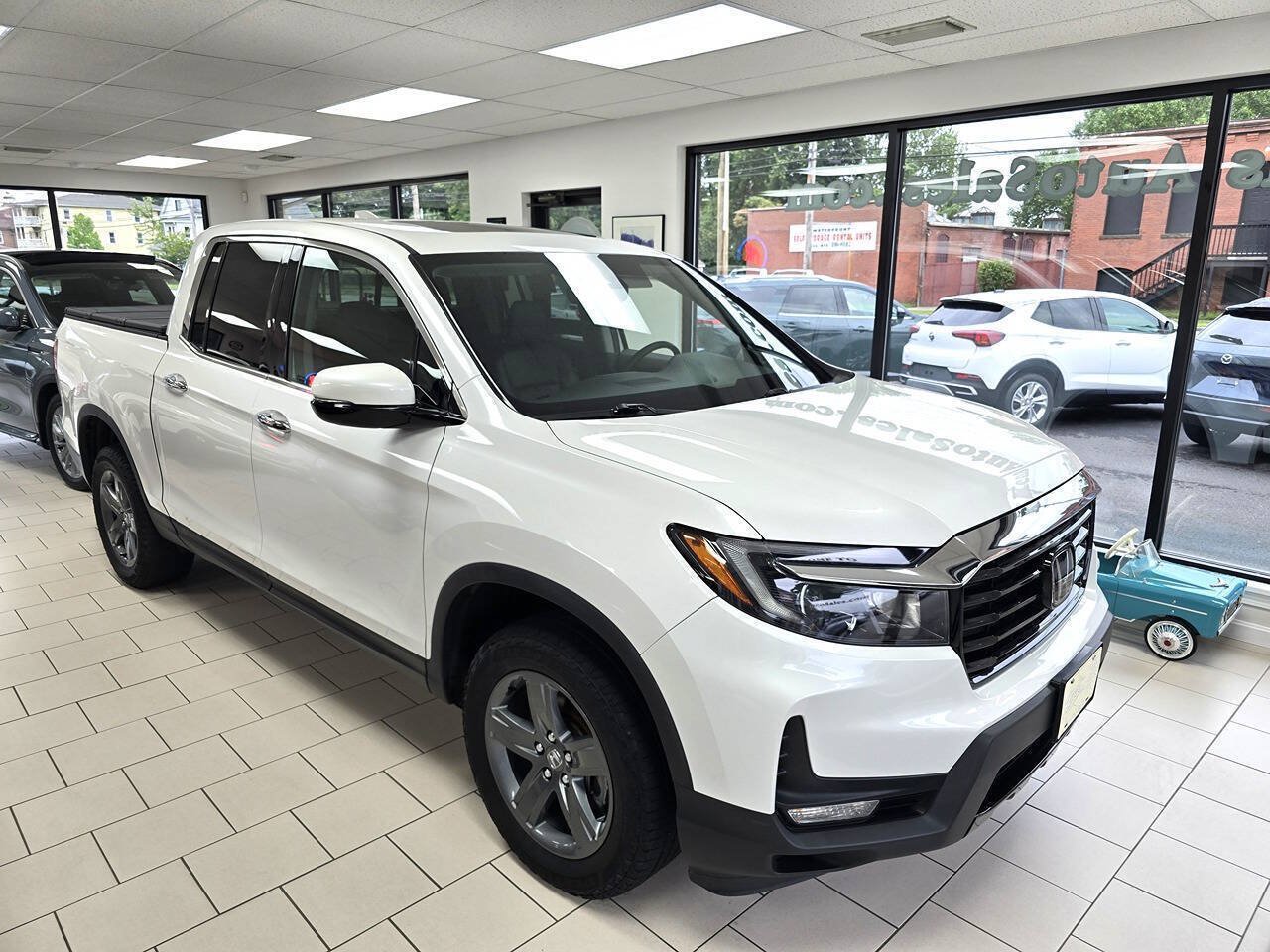 Used 2023 Honda Ridgeline RTL-E image 7