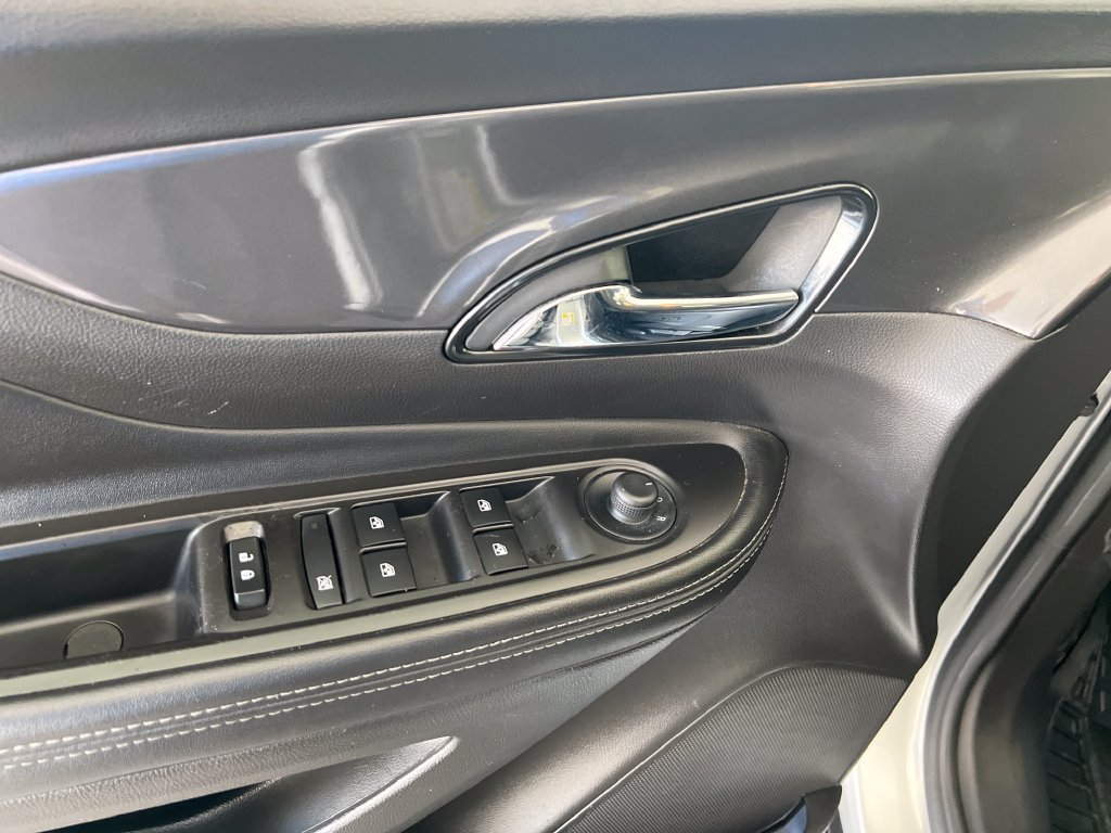 Used 2018 Buick Encore Preferred FWD image 14