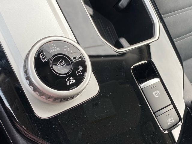 New 2026 Mitsubishi Outlander Trail Edition image 16