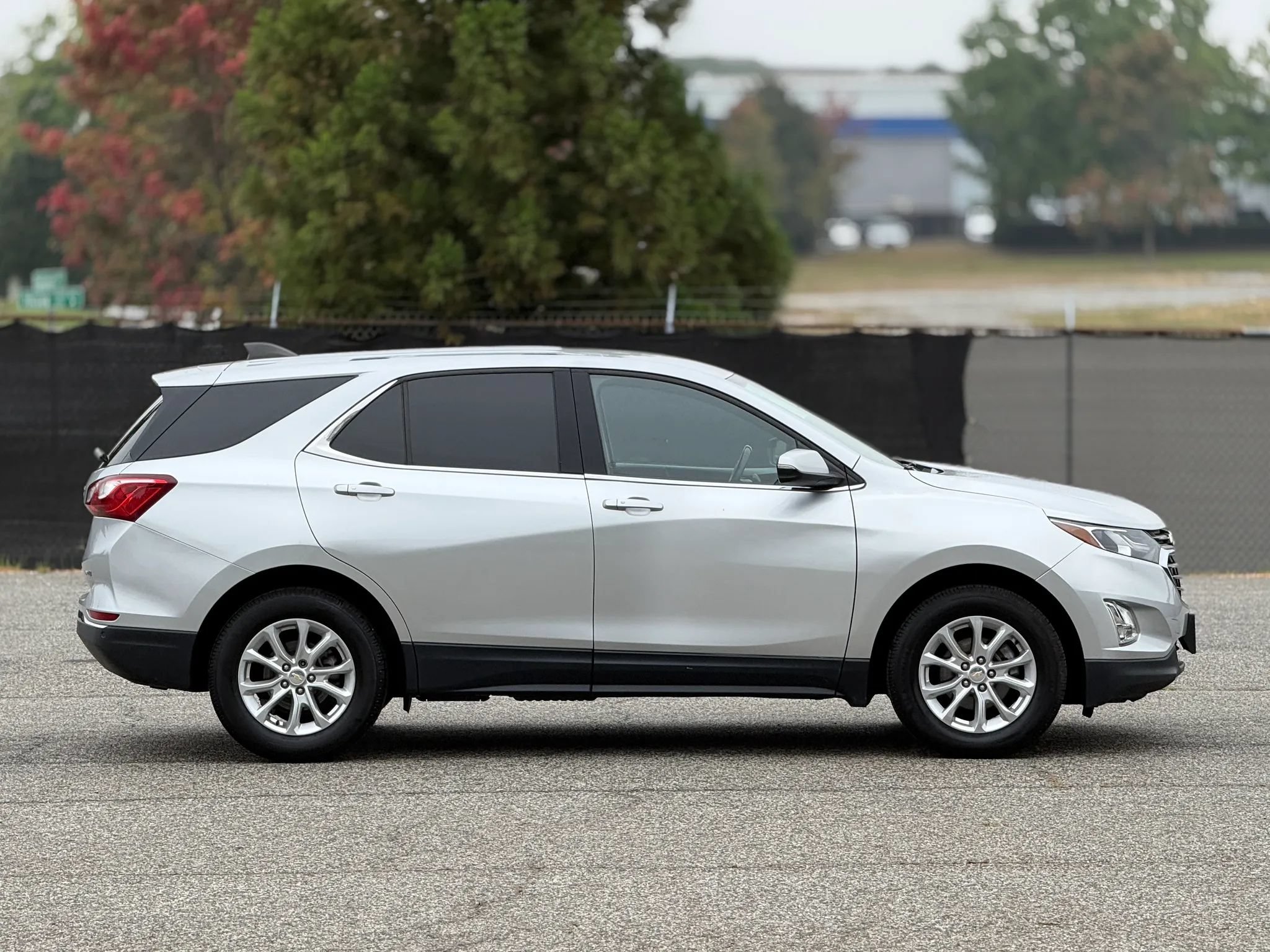 Used 2018 Chevrolet Equinox LT AWD/4WD image 7