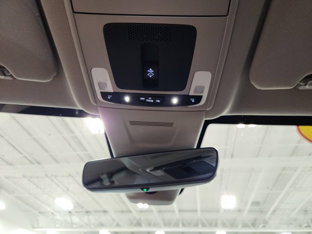 Used 2024 Honda CR-V EX-L image 17