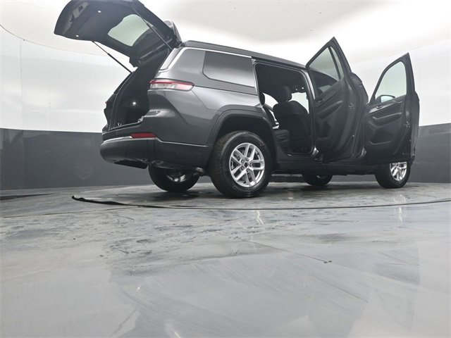 New 2025 Jeep Grand Cherokee L Laredo image 54