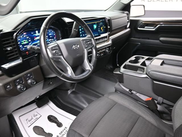 Used 2024 Chevrolet Silverado 1500 RST w/ LPO, Dark Essentials Package image 18