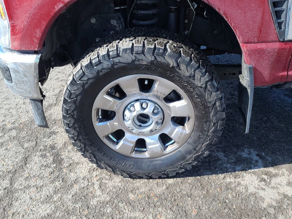 Used 2025 Ford F250 King Ranch AWD/4WD image 4