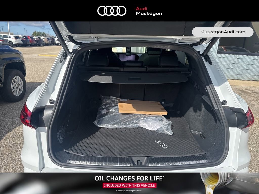 New 2026 Audi SQ5 Premium Plus AWD/4WD image 27
