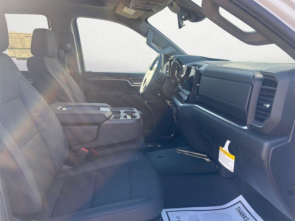 New 2026 Chevrolet Silverado 2500 LT image 15