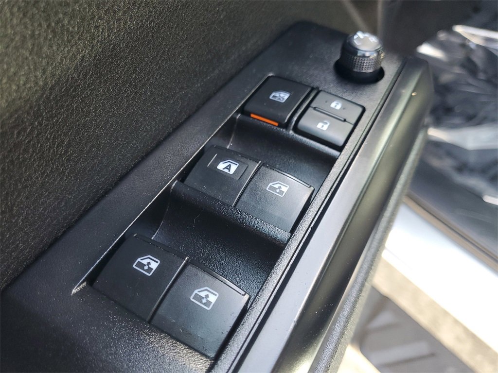 Certified 2022 Toyota Tacoma SR w/ SR Convenience Package image 17