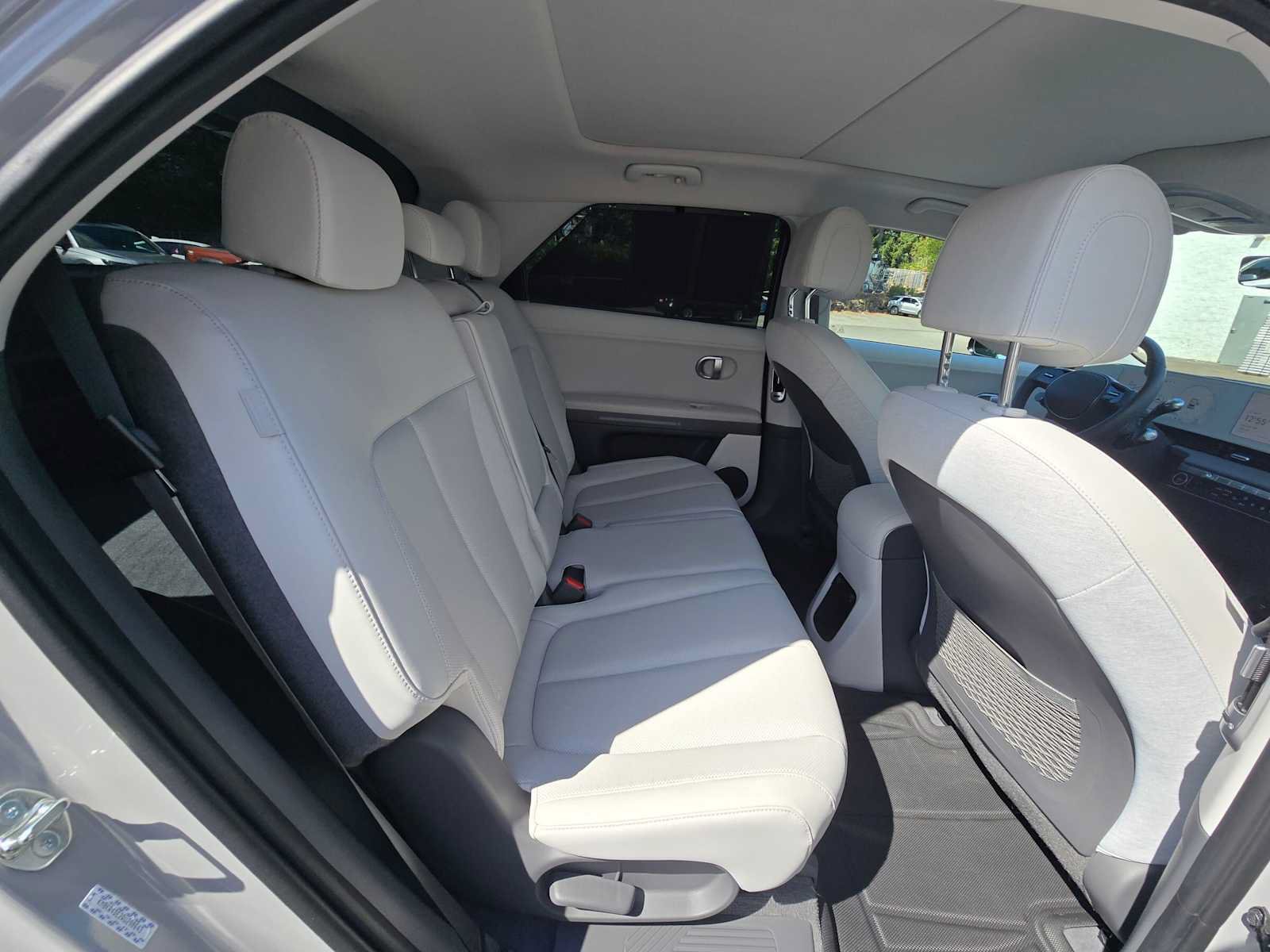 Used 2024 Hyundai Ioniq 5 Limited RWD image 12