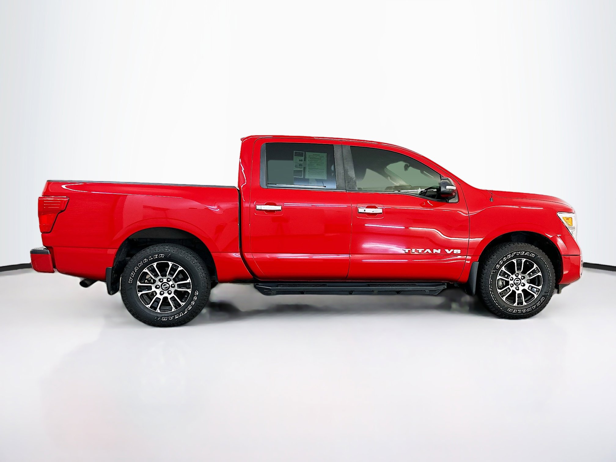 Used 2020 Nissan Titan SV w/ SV Convenience Package image 10