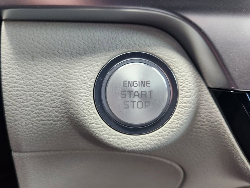 Used 2025 Kia Telluride S image 20