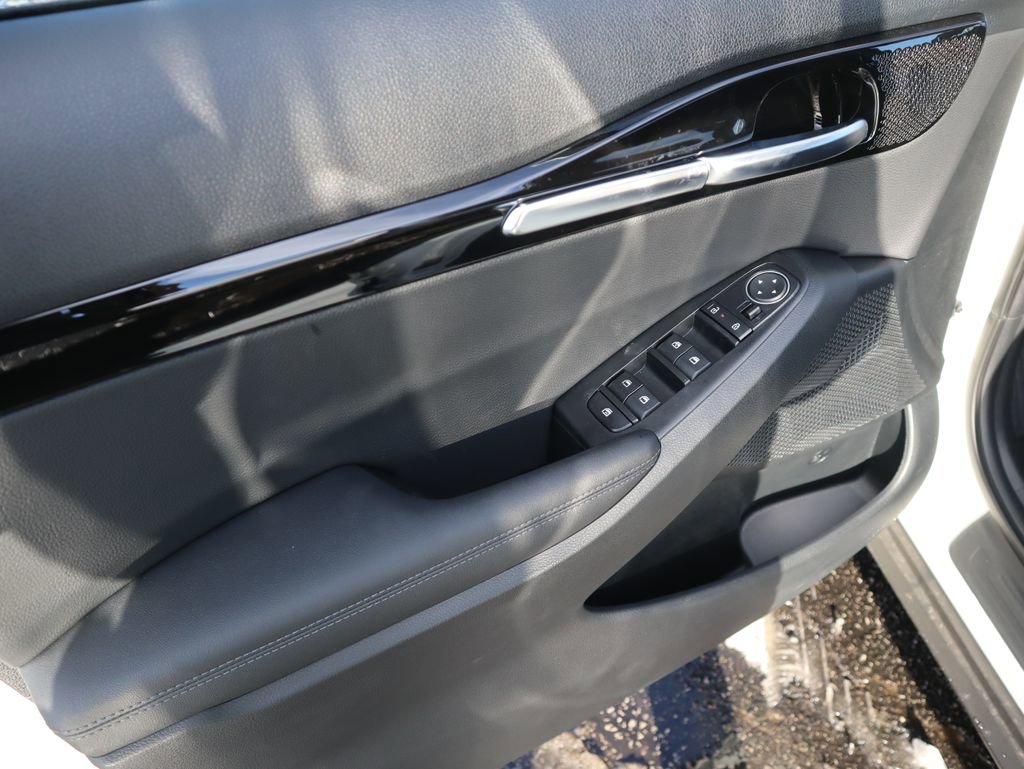 New 2026 Kia Seltos S AWD/4WD image 17