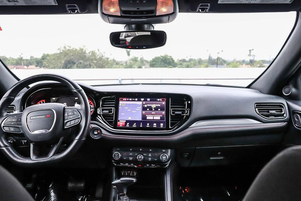 Used 2025 Dodge Durango GT AWD/4WD image 14