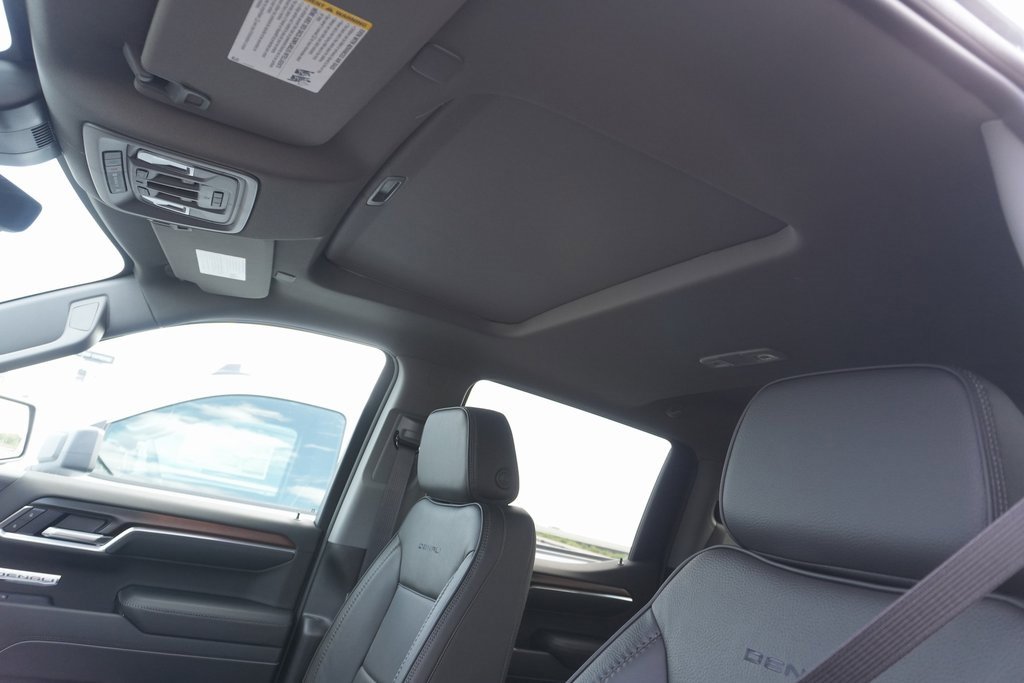 New 2026 GMC Sierra 1500 Denali w/ Technology Package image 33