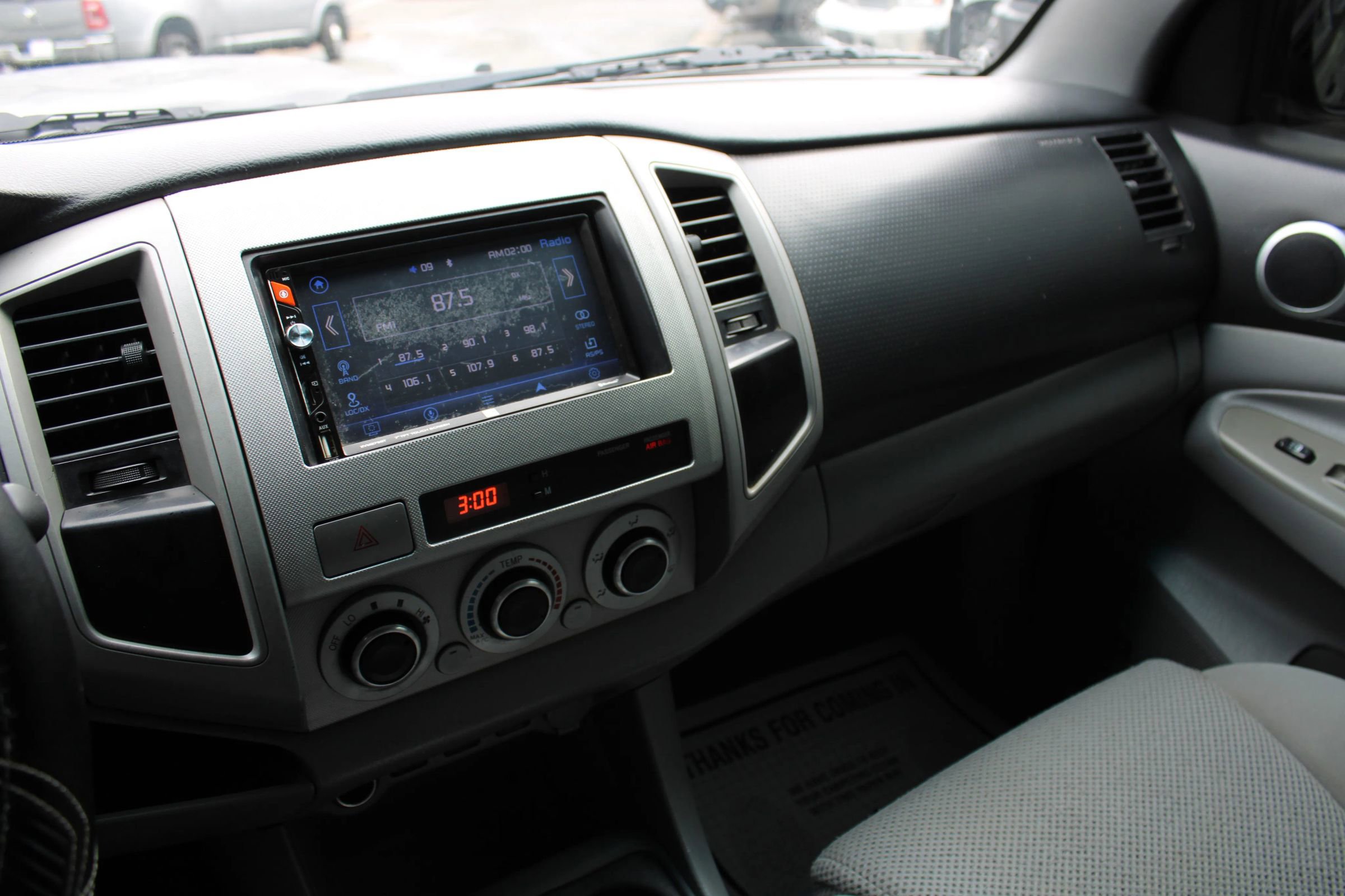 Used 2011 Toyota Tacoma PreRunner w/ TRD Sport Pkg w/JBL Audio image 8