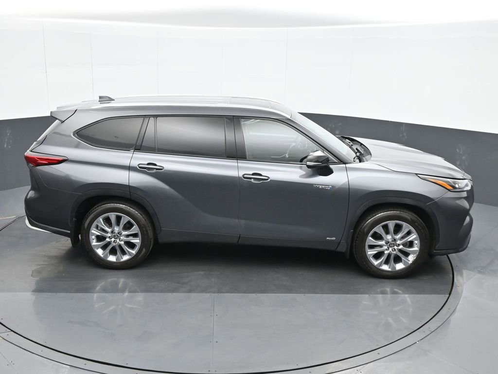 Used 2021 Toyota Highlander Limited AWD/4WD image 23