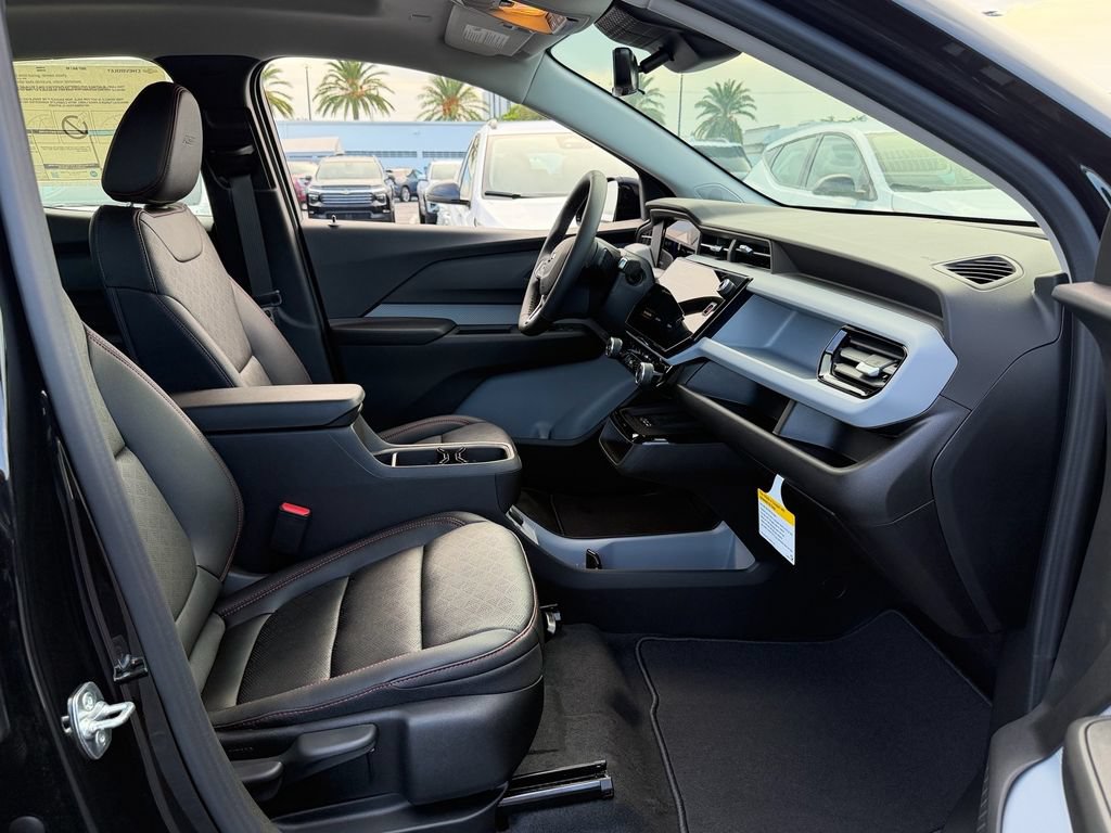 New 2027 Chevrolet Bolt RS w/ Technology Package FWD image 6