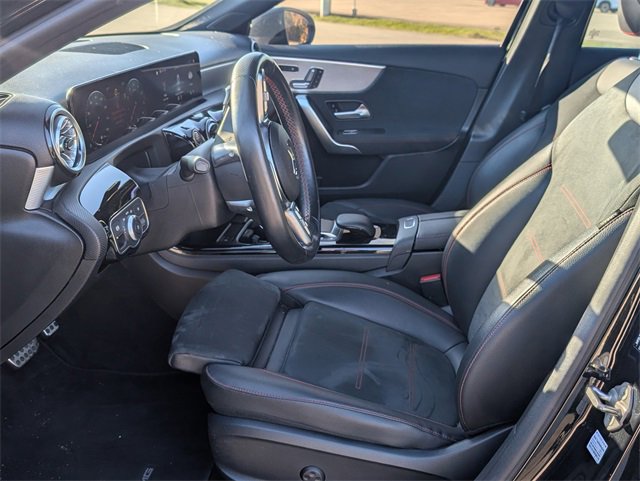 Used 2022 Mercedes-Benz A 220 image 13