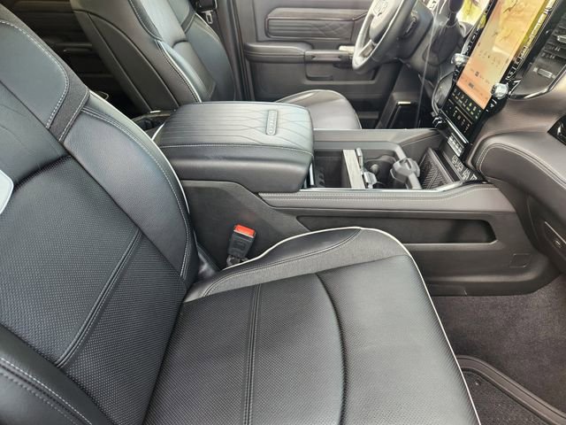 Used 2025 RAM 2500 Limited image 14