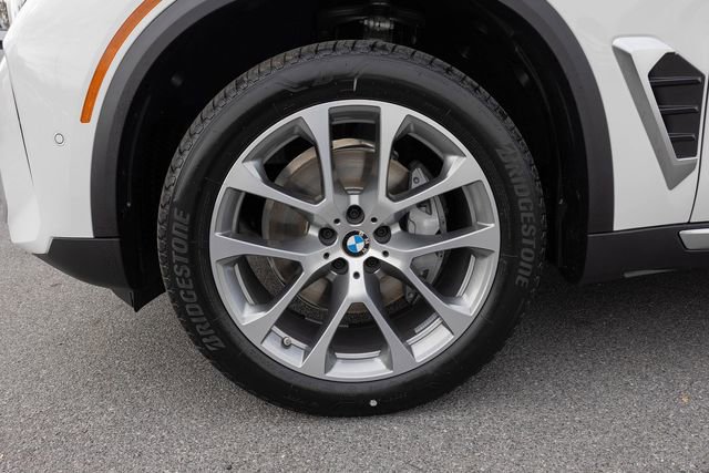 New 2026 BMW X5 xDrive40i image 5