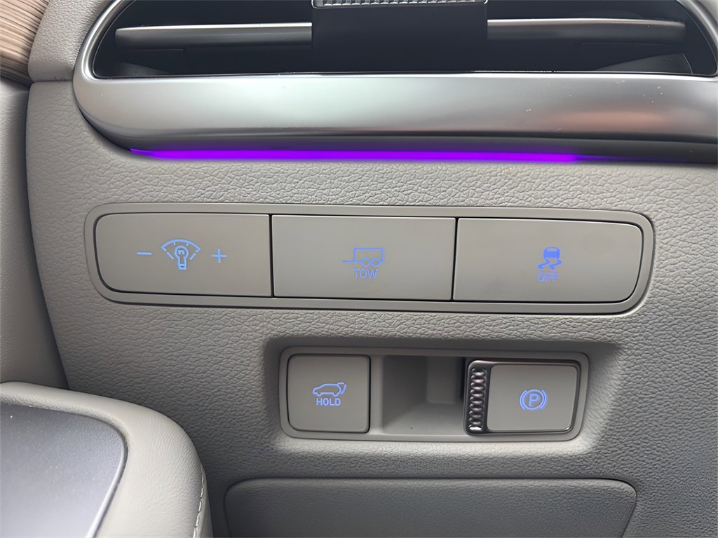 Used 2024 Hyundai Palisade Limited image 29